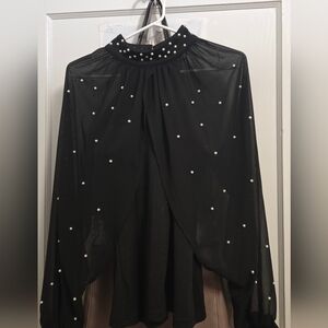 Black Turtleneck With Pearls